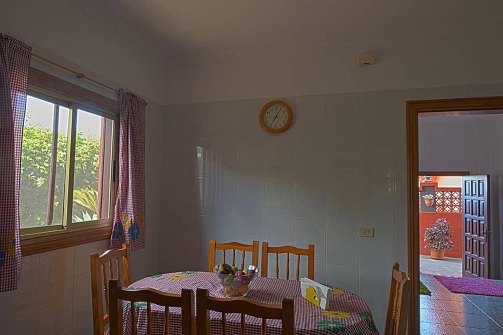 La Casa Del Huerto Apartment Los Baldios Екстериор снимка