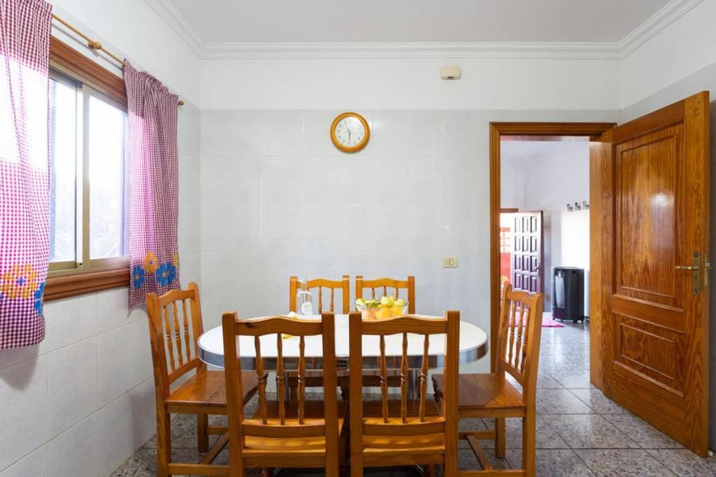 La Casa Del Huerto Apartment Los Baldios Екстериор снимка